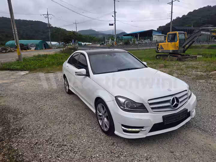 2013 Mercedes Benz C Class W204 — 2