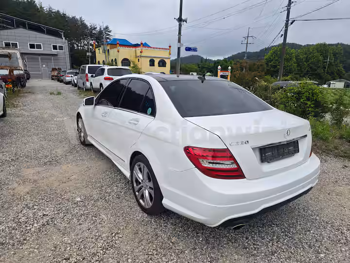 2013 Mercedes Benz C Class W204 — 4