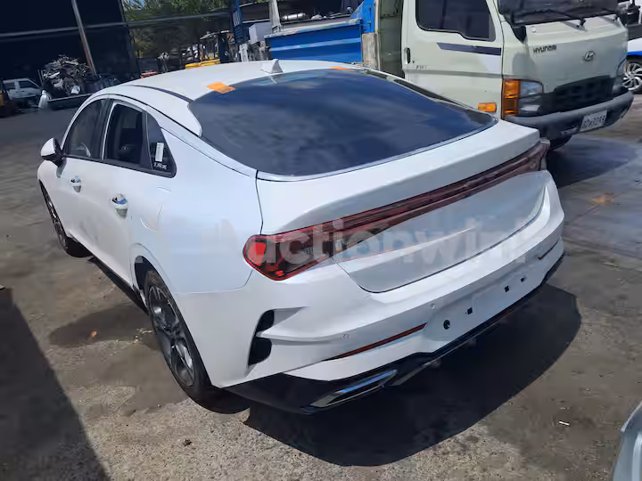 2020 Kia K5 — 4