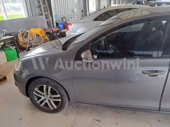 Volkswagen Golf 2011 — 2