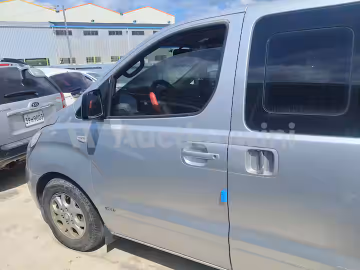 Hyundai Grand Starex 2008 — 2