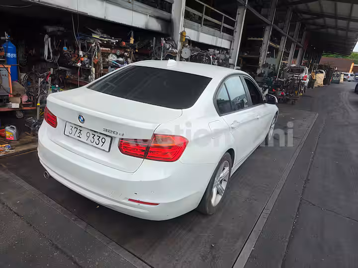 BMW 3 Series 2012 — 4