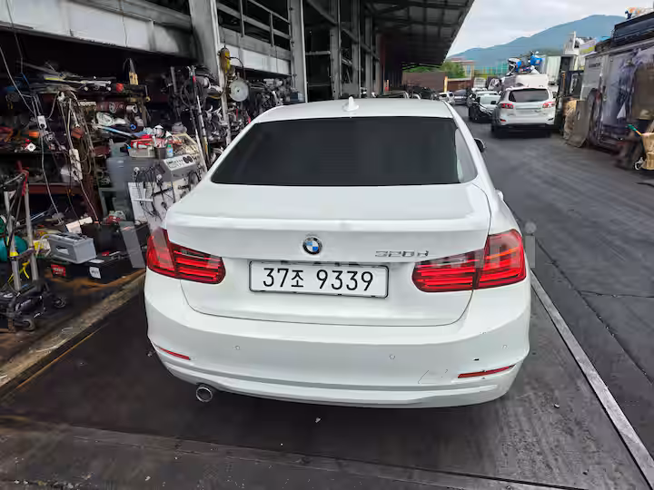 BMW 3 Series 2012 — 5