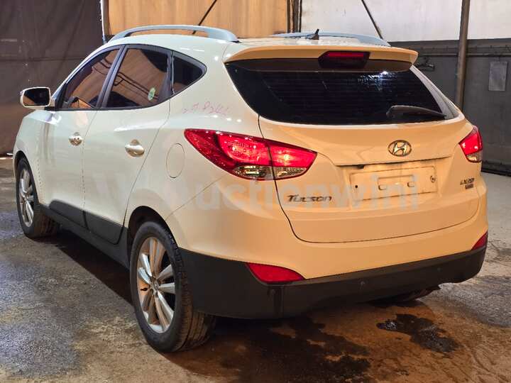 Hyundai Tucson ix 2011 — 3