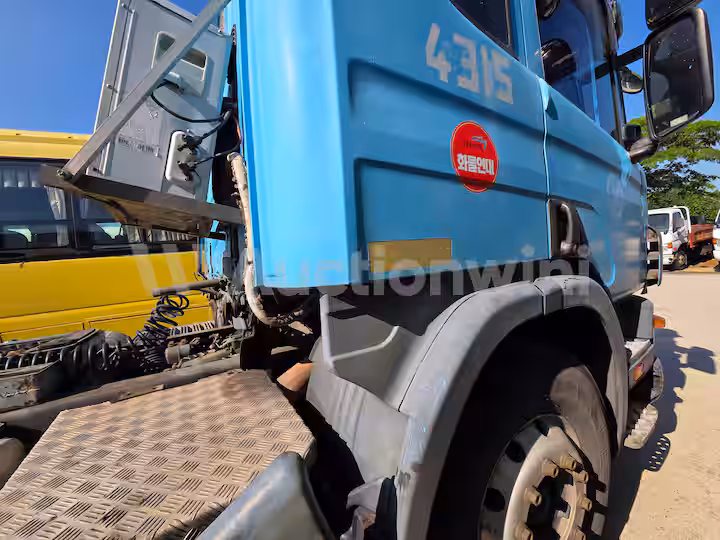 SCANIA TRACTOR 2001 — 4