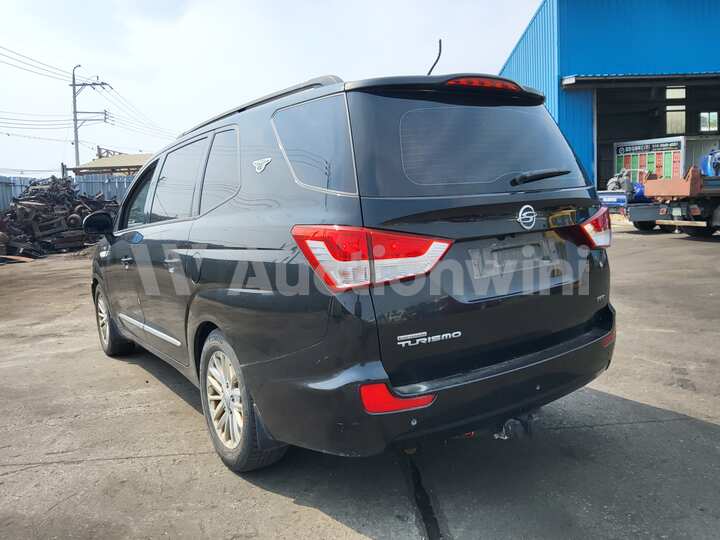 KGM (Ssangyong) Korando Turismo 2014 — 3