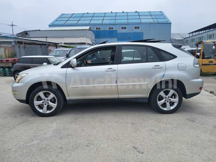 2004 Lexus RX330 — 4