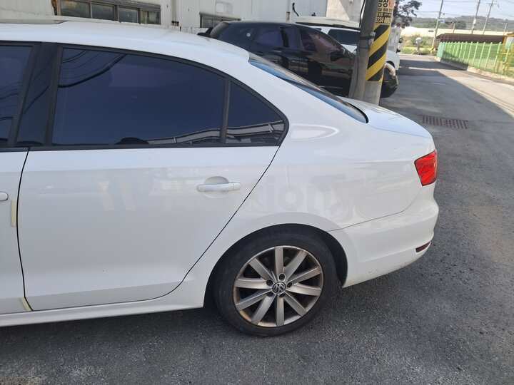 Volkswagen Jetta 2012 — 3