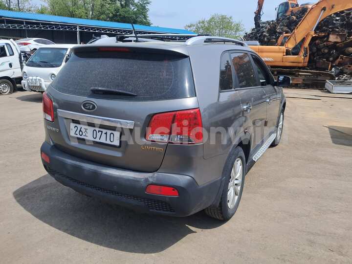 Kia Sorento R 2010 — 5