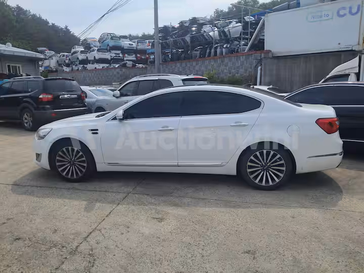 Kia K7 2016 — 2