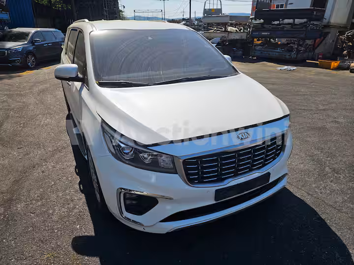 Kia The New Carnival 2019 — 5