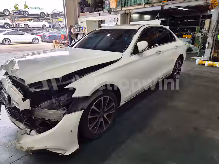 Mercedes Benz E Class W213 2018 — 3