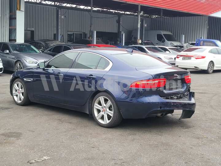 Jaguar XE 20D 2019 — 4