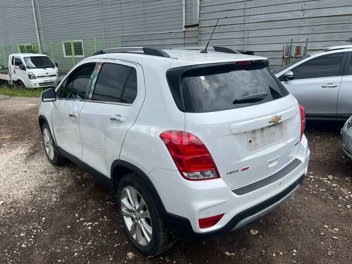 Chevrolet Trax 2018 — 4