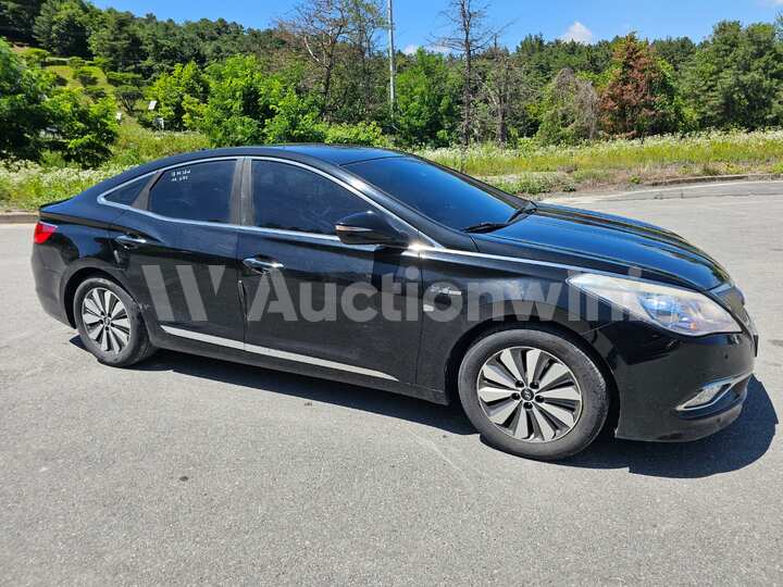 Hyundai Grandeur HG Hybrid 2016 — 3