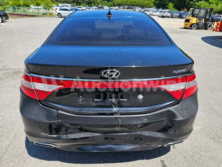 Hyundai Grandeur HG Hybrid 2016 — 5