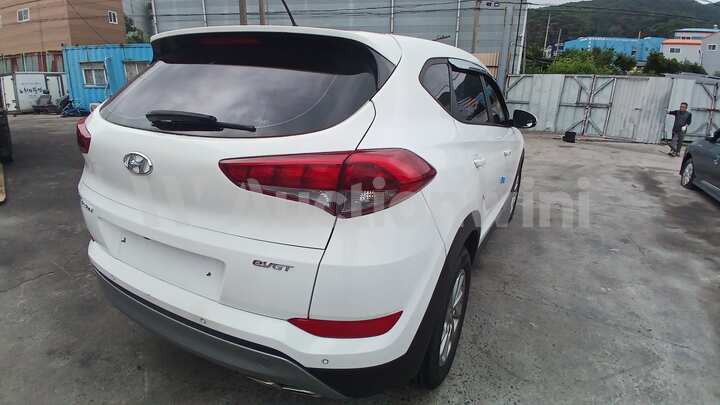 Hyundai Tucson 2017 — 4