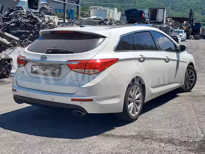 Hyundai i40 2012 — 5