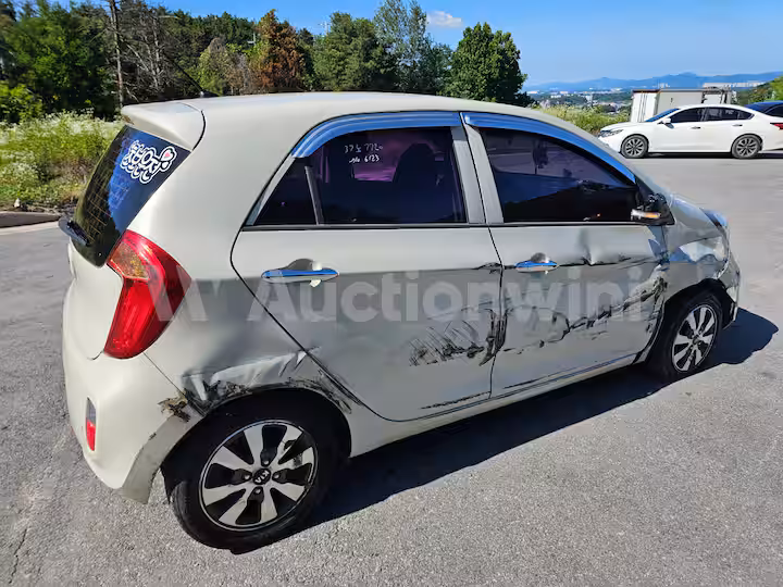 Kia All New Morning 2015 — 4