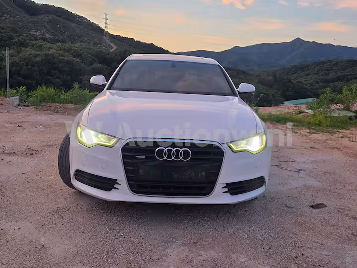 Audi A6 2012 — 2