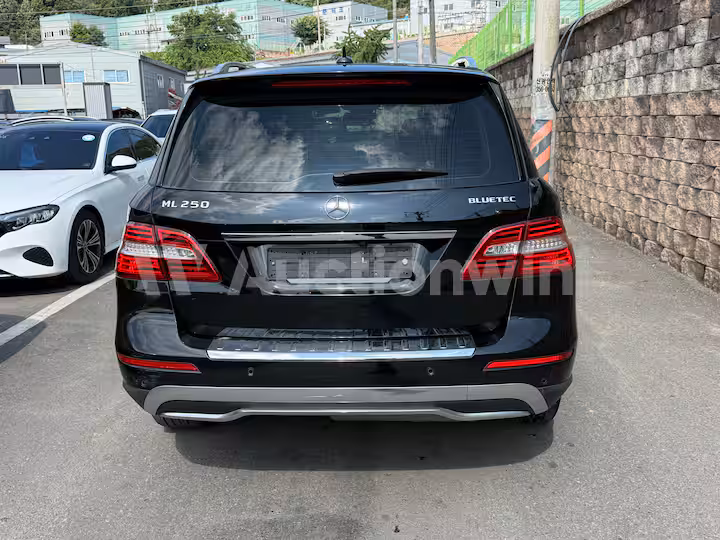 Mercedes Benz M Class W166 2013 — 5