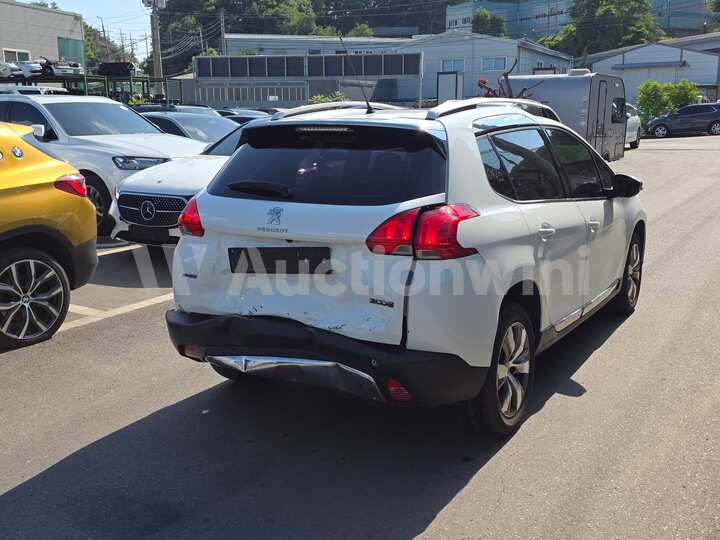 Peugeot 2008 2016 — 4