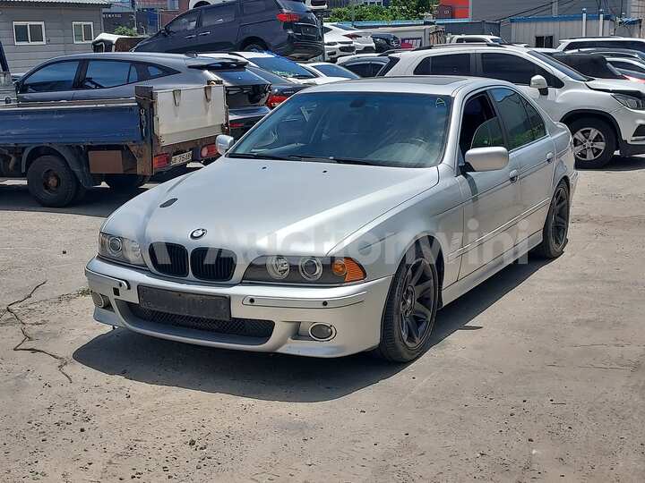 BMW 5 Series 2002 — 2