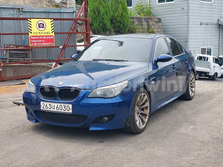 BMW 5 Series 2004 — 2
