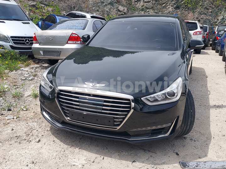 Genesis EQ900 2016 — 3