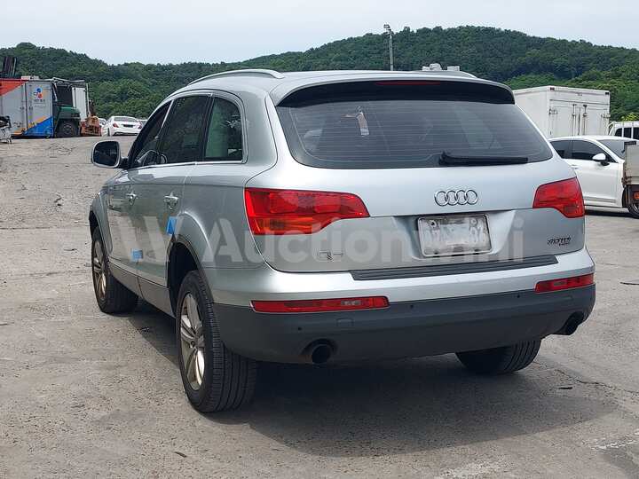 Audi Q7 2007 — 3