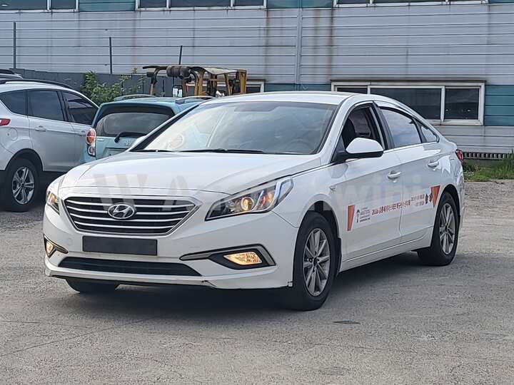 Hyundai LF Sonata 2017 — 2