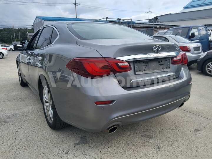 Infiniti Q70 2015 — 4