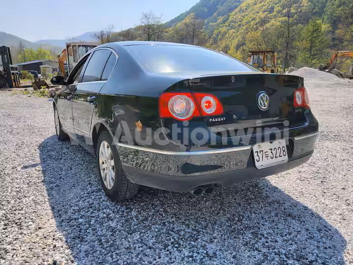 Volkswagen Passat 2010 — 4