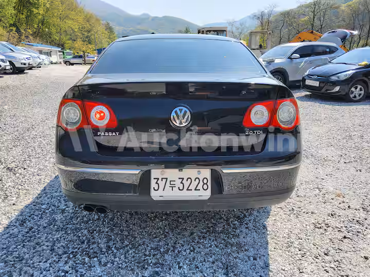 Volkswagen Passat 2010 — 5