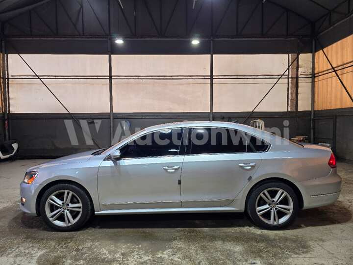 Volkswagen The New Passat 2014 — 2