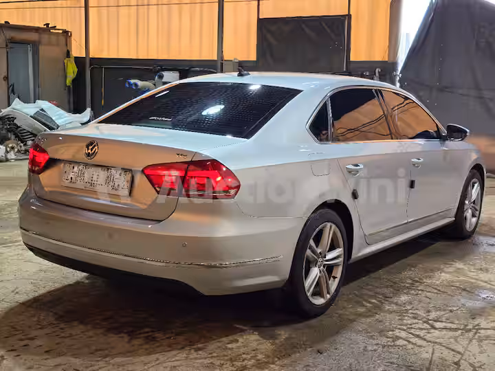 Volkswagen The New Passat 2014 — 5