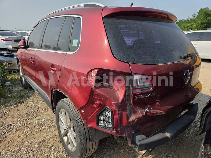 Volkswagen Tiguan 2015 — 2
