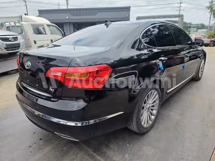 Kia K7 2011 — 5