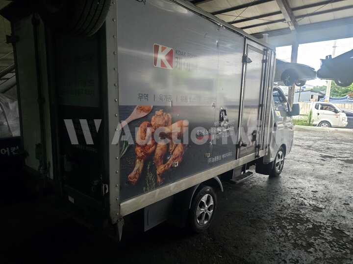 Hyundai Porter2 Single Cab 2020 — 5