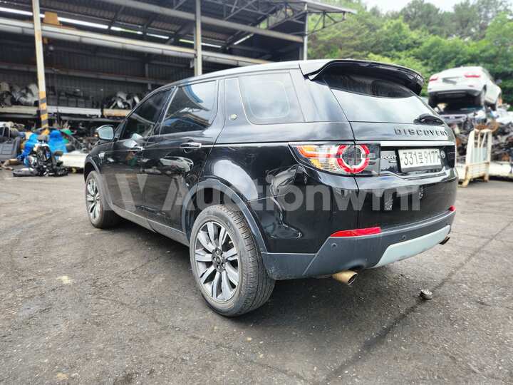 2018 Land Rover Discovery Sport — 4