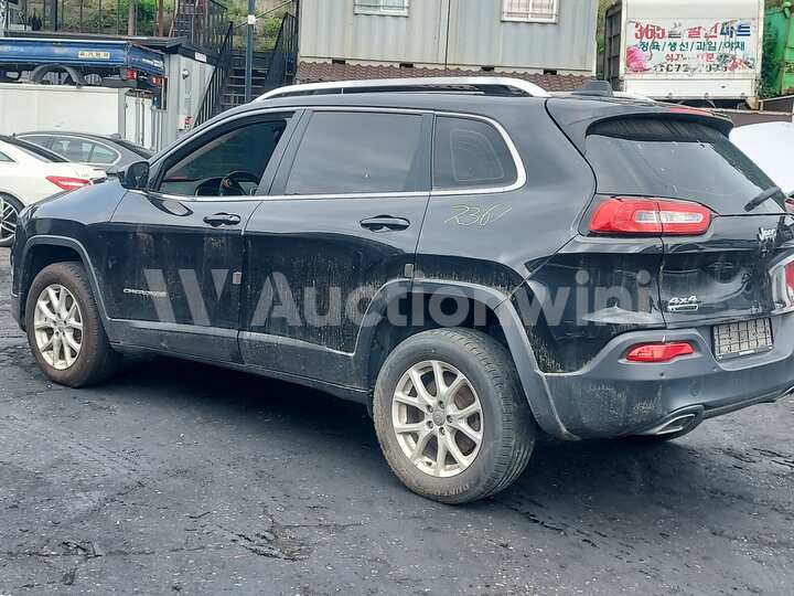 Jeep Cherokee 2016 — 3