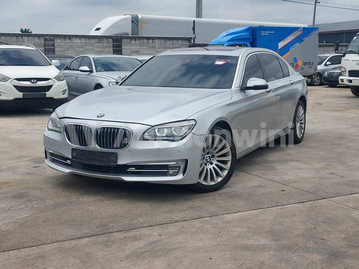 BMW 7 Series (F01) 2015 — 2