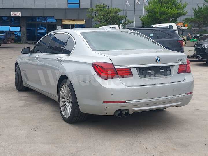BMW 7 Series (F01) 2015 — 3