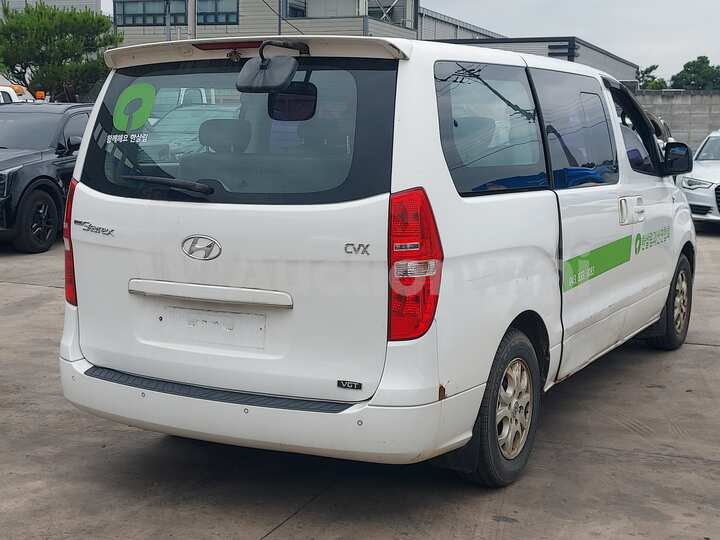 Hyundai Grand Starex 2012 — 5