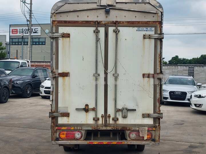 Hyundai Porter2 Single Cab 2012 — 4
