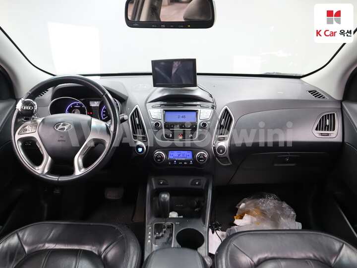 Hyundai Tucson ix 2010 — 3