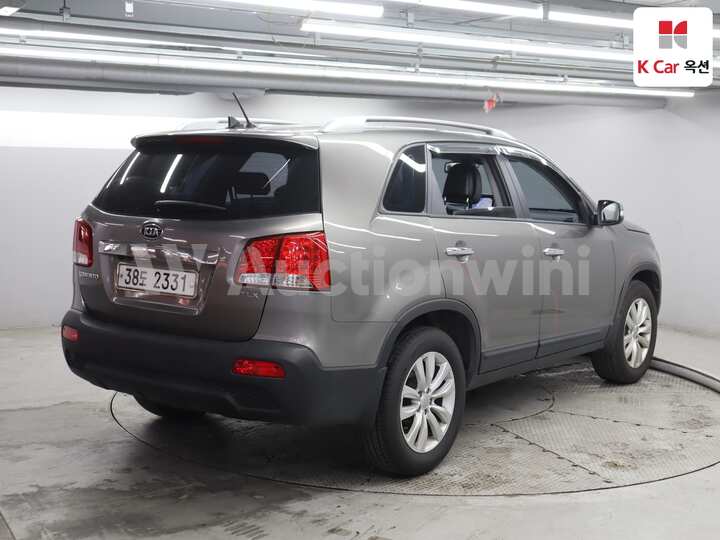 Kia Sorento R 2010 — 2