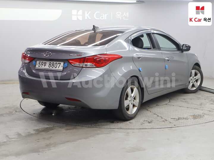Hyundai Avante MD 2011 — 2