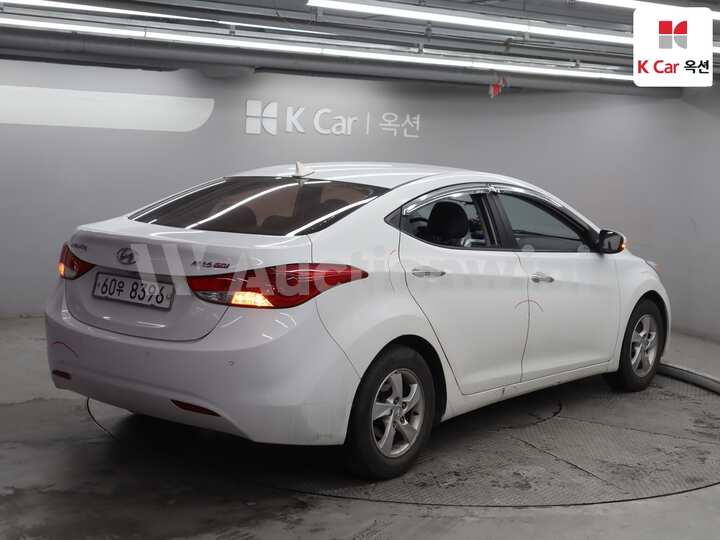 Hyundai Avante MD 2011 — 2