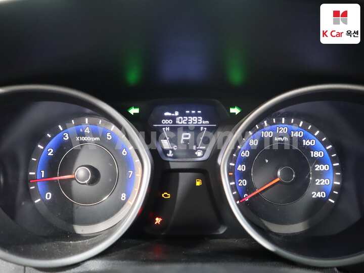 Hyundai Avante MD 2011 — 5